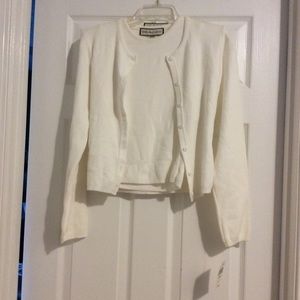 Cardigan 2 piece Size M Juniors